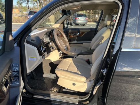 Used 2014 Mercedes-Benz GLK 350 2WD image 10