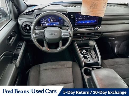 Used 2024 Chevrolet Colorado Trail Boss w/ Technology Package AWD/4WD image 28