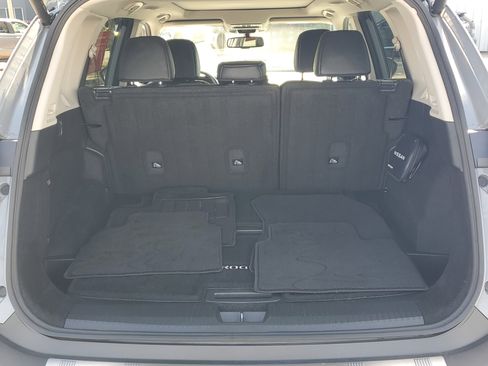 Certified 2023 Nissan Rogue SL w/ SL Premium Package image 6