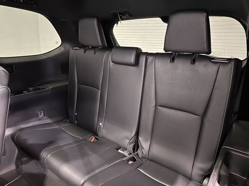Used 2025 Toyota Grand Highlander AWD Hybrid image 32