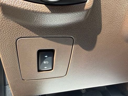 Used 2017 Ford F150 King Ranch w/ Equipment Group 601A Luxury AWD/4WD image 27