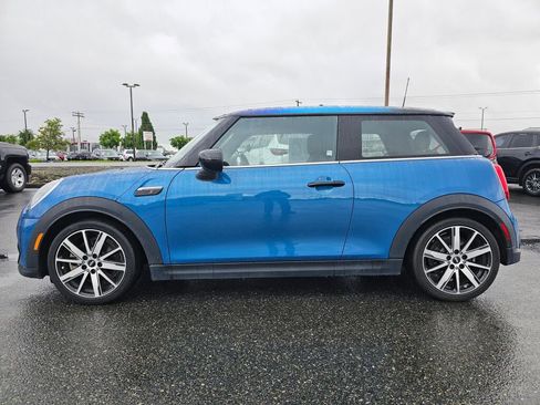 Used 2023 MINI Cooper S FWD image 2