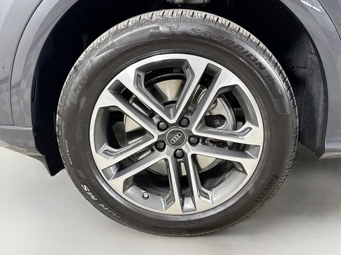 Certified 2025 Audi Q5 Premium Plus w/ Premium Plus image 29