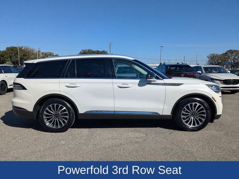 Used 2022 Lincoln Aviator Reserve w/ Elements Package Plus image 3