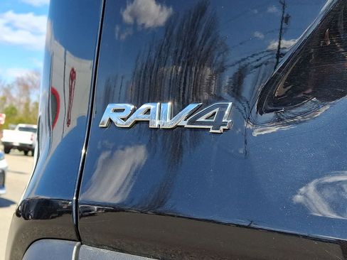 Certified 2025 Toyota RAV4 XLE AWD/4WD image 29