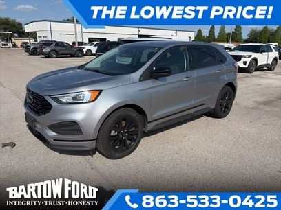 Used 2024 Ford Edge SE w/ Black Appearance Package