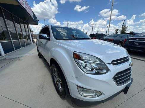 Used 2017 Chevrolet Equinox Premier w/ Enhanced Convenience Package FWD image 7