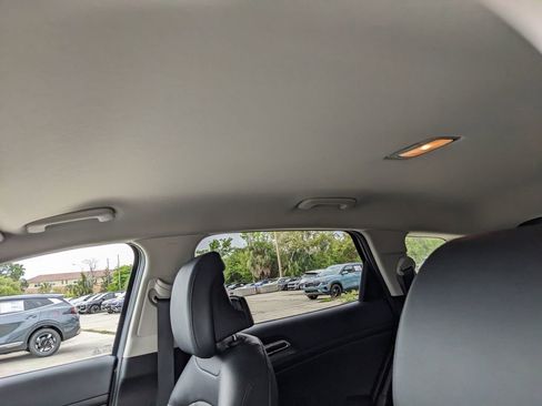 Certified 2025 Kia Sportage EX image 21