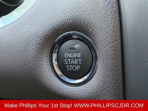 Used 2017 Lexus GX 460 Premium w/ Premium Package AWD/4WD image 28