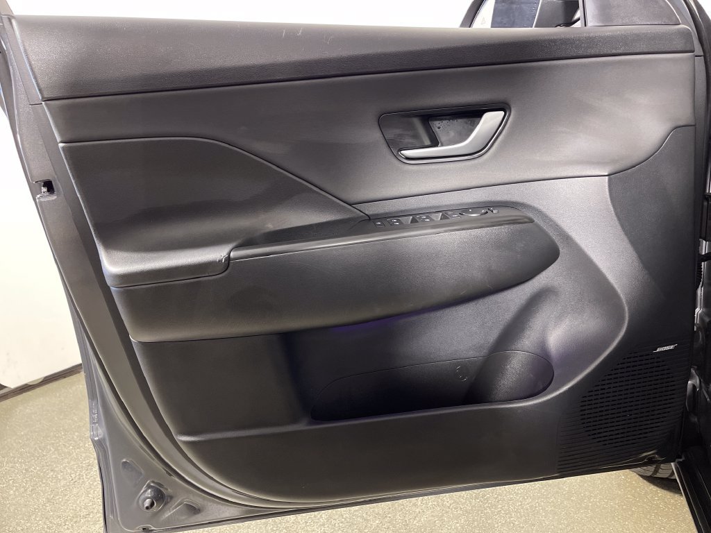 Certified 2024 Hyundai Kona Limited FWD image 20