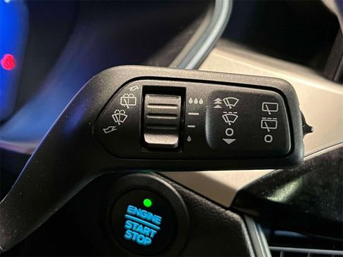 Used 2022 Ford Escape SEL w/ Technology Package image 27