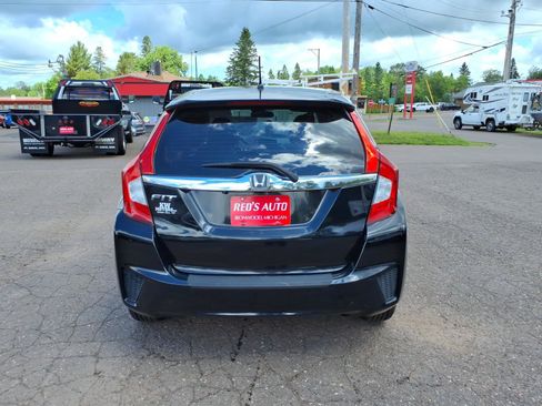 Used 2017 Honda Fit EX image 5