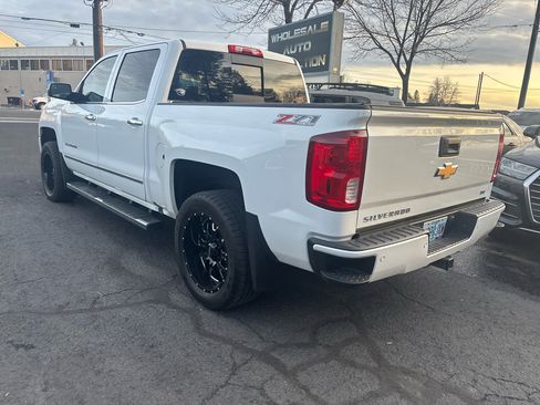 Used 2016 Chevrolet Silverado 1500 LTZ Z71 w/ LTZ Plus Package image 4