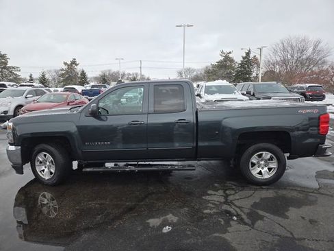 Used 2017 Chevrolet Silverado 1500 LT w/ All Star Edition image 21