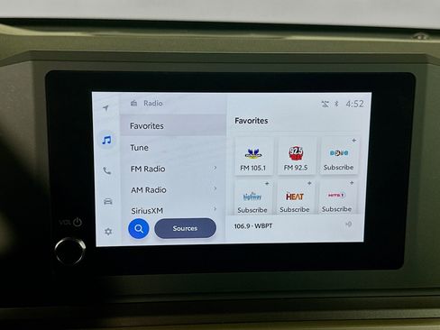 Used 2025 Toyota Tacoma TRD Off-Road image 21