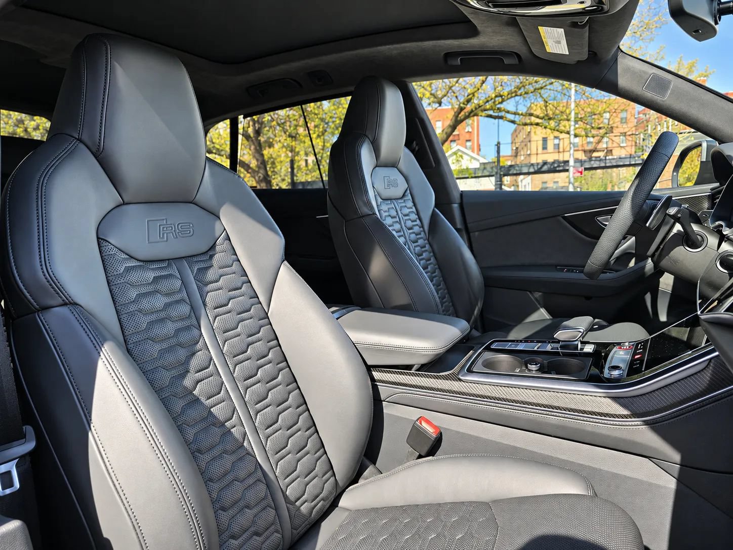 Used 2021 Audi RS Q8 w/ Black Optic Package AWD/4WD image 26