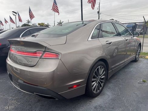 Used 2019 Lincoln MKZ Premiere image 5