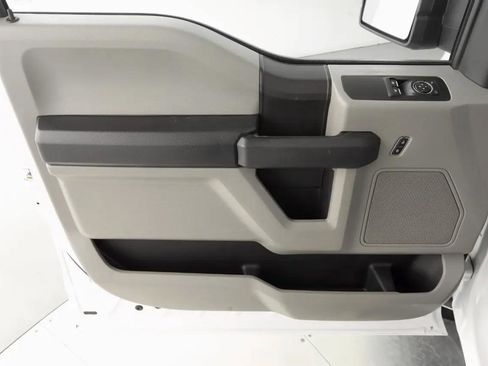 Used 2018 Ford F150 XL w/ Equipment Group 101A Mid image 10