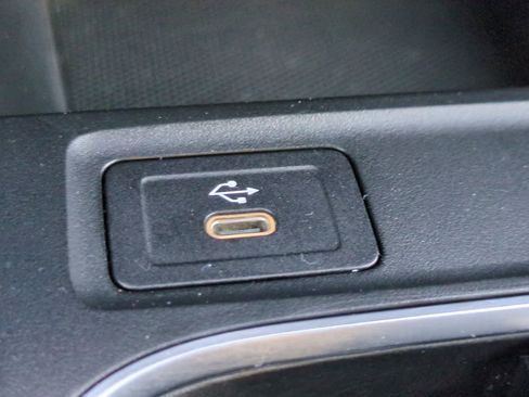 Used 2025 Mercedes-Benz GLA 250 image 20