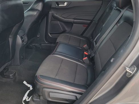 Certified 2024 Ford Escape ST-Line AWD/4WD image 8