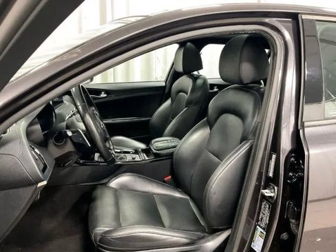 Used 2020 Kia Stinger GT-Line w/ Sun & Sound Package AWD/4WD image 10