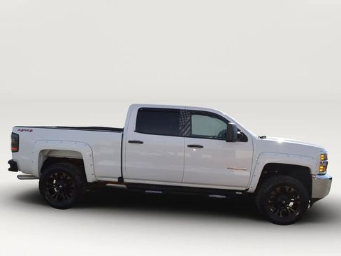 Used 2016 Chevrolet Silverado 2500 W/T image 6