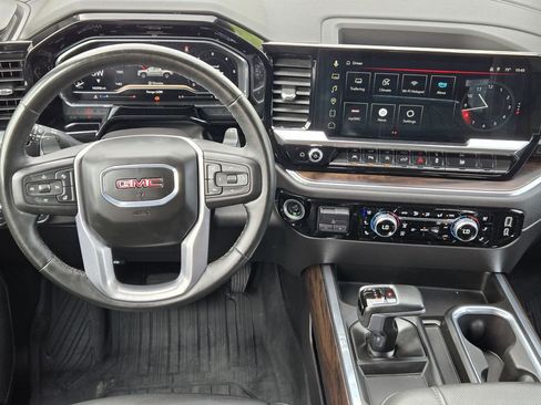 Used 2024 GMC Sierra 1500 SLT image 23
