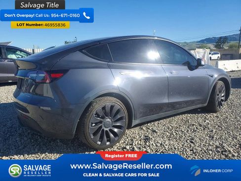 Used 2022 Tesla Model Y Long Range image 4