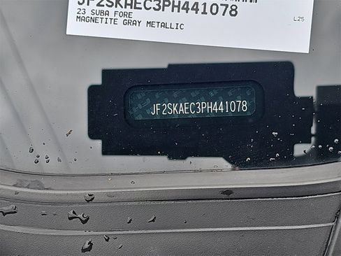 Used 2023 Subaru Forester Premium image 17