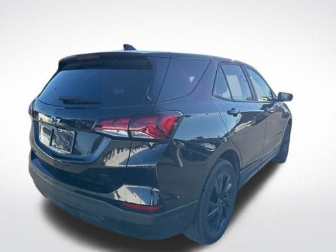Used 2024 Chevrolet Equinox LS w/ LS Convenience Package image 7