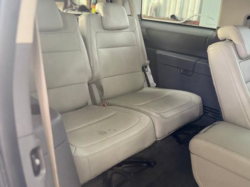 Used 2011 Ford Flex SEL w/ Rapid Spec Order Code FWD image 43