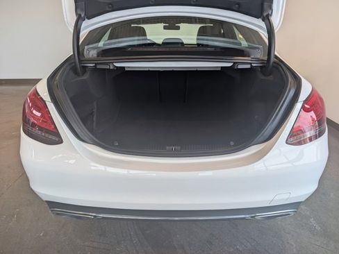 Used 2019 Mercedes-Benz C 300 4MATIC Sedan image 5
