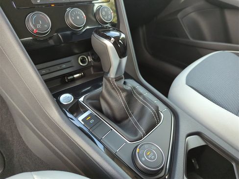 New 2025 Volkswagen Taos S image 33