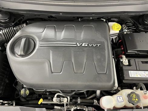 Used 2021 Jeep Cherokee Limited w/ Elite Package image 48