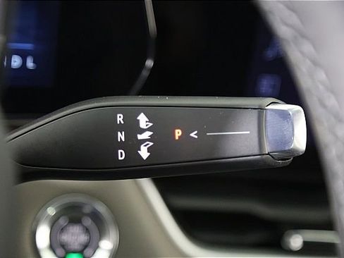 New 2026 Chevrolet Equinox LT w/ Convenience Package II image 18