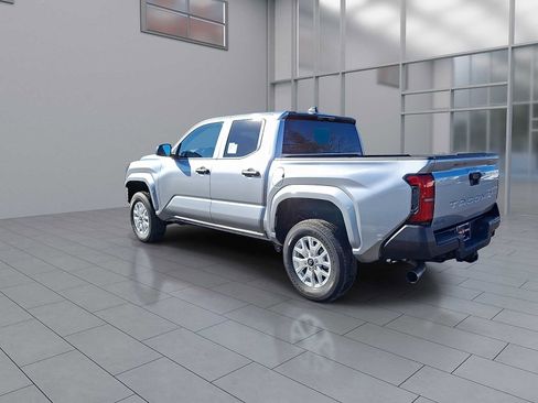 New 2026 Toyota Tacoma SR w/ SR Upgrade Package AWD/4WD image 9