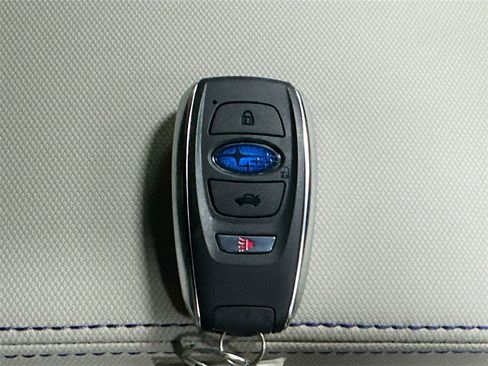 New 2025 Subaru Forester Limited image 32