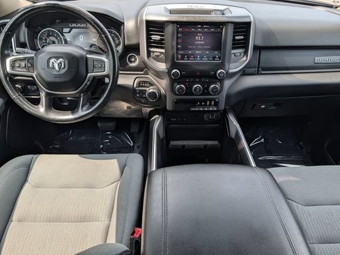 Used 2019 RAM 1500 Big Horn AWD/4WD image 17
