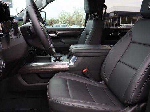 Used 2025 Chevrolet Silverado 2500 LTZ w/ LTZ Plus Package image 21