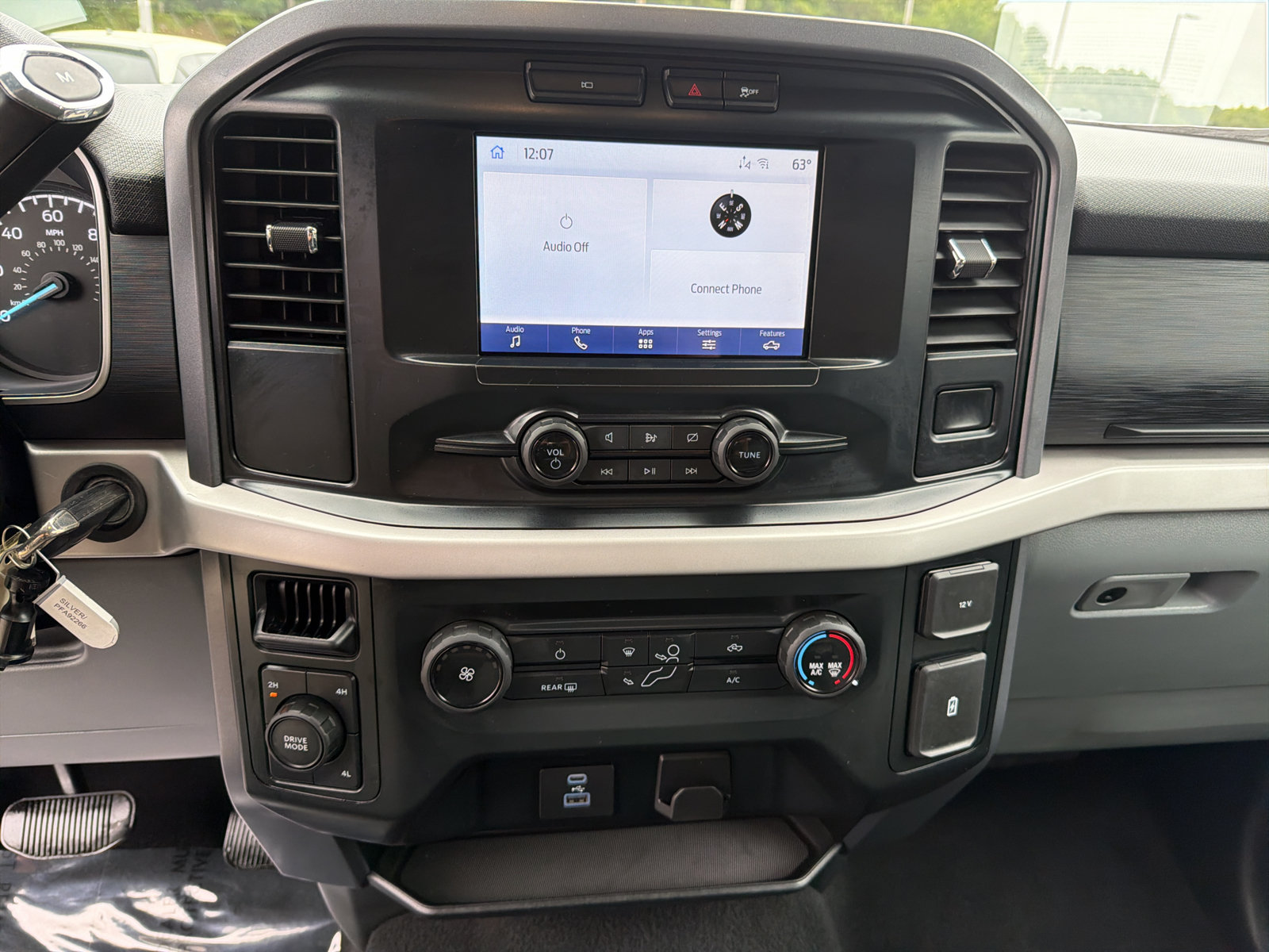 Used 2023 Ford F150 XLT AWD/4WD image 11