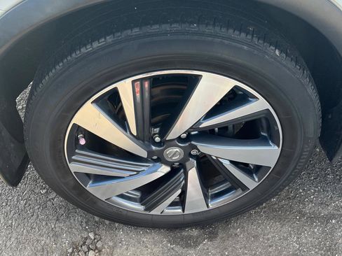 Used 2015 Nissan Murano Platinum image 32