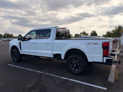 Used 2023 Ford F250 Lariat w/ Sport Appearance Package AWD/4WD image 5