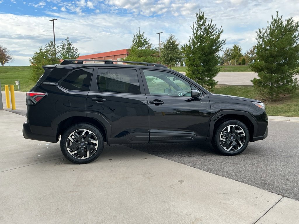 New 2026 Subaru Forester Touring AWD/4WD image 15
