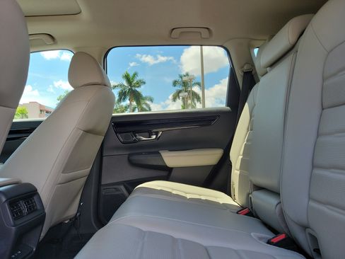 Certified 2025 Honda CR-V EX-L image 10