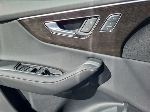 New 2026 Audi Q8 Premium Plus AWD/4WD image 10