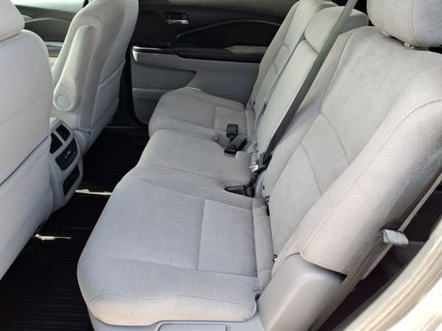 Used 2020 Honda Pilot EX image 22