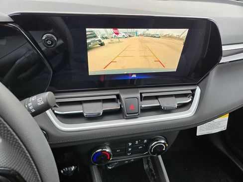 New 2026 Chevrolet TrailBlazer LS w/ LS Convenience Package FWD image 8