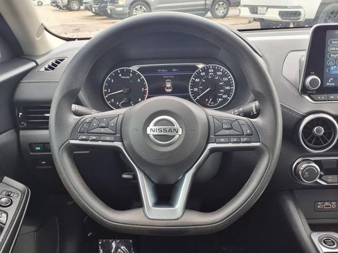Used 2023 Nissan Sentra SV FWD image 14