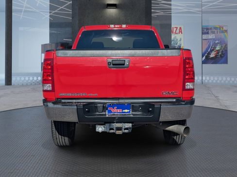 Used 2012 GMC Sierra 2500 SLE w/ SLE Preferred Package image 5