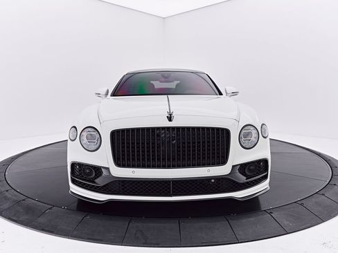 Used 2022 Bentley Flying Spur V8 AWD/4WD image 19
